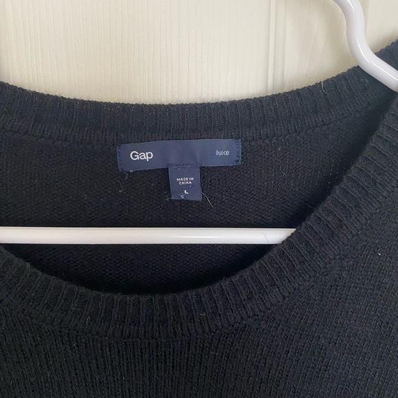 Gap luxe black sweater - Picture 2 of 7